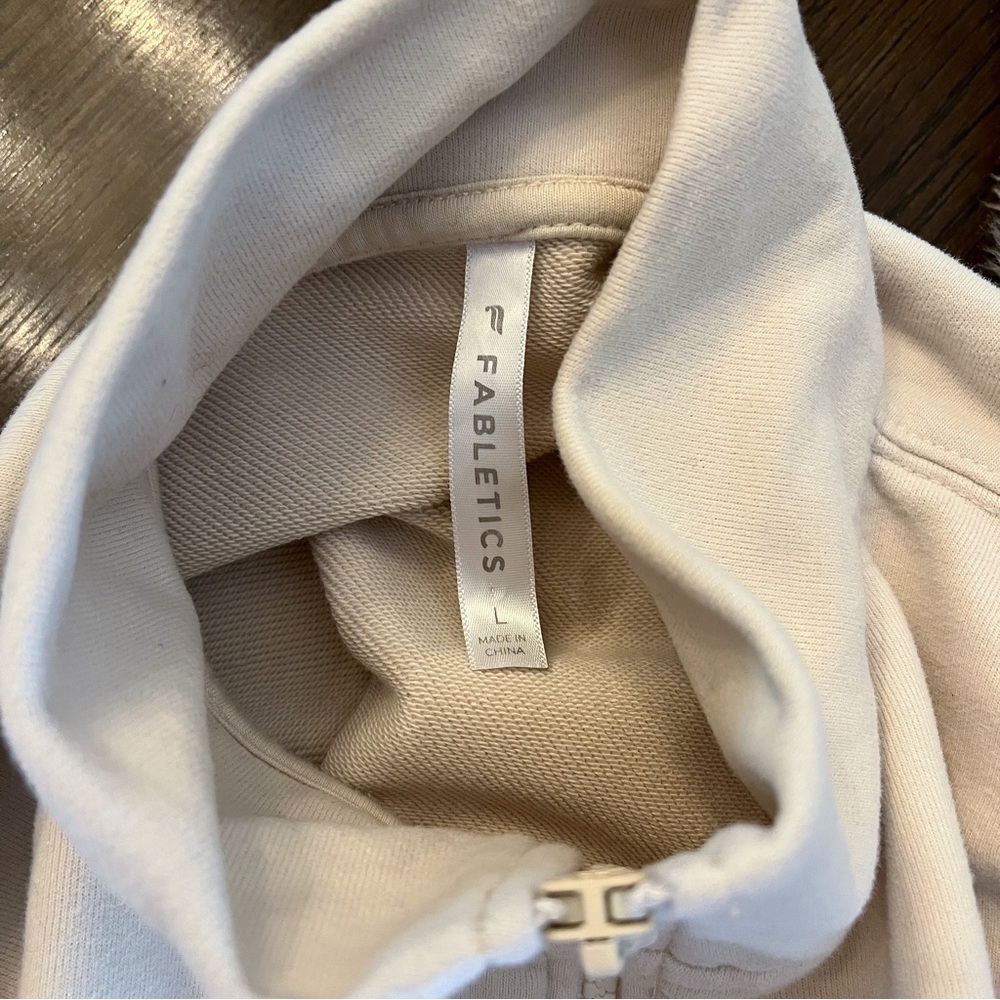 Fabletics Kat Half Zip Pullover Tapioca Sz Large - Picture 12 of 12